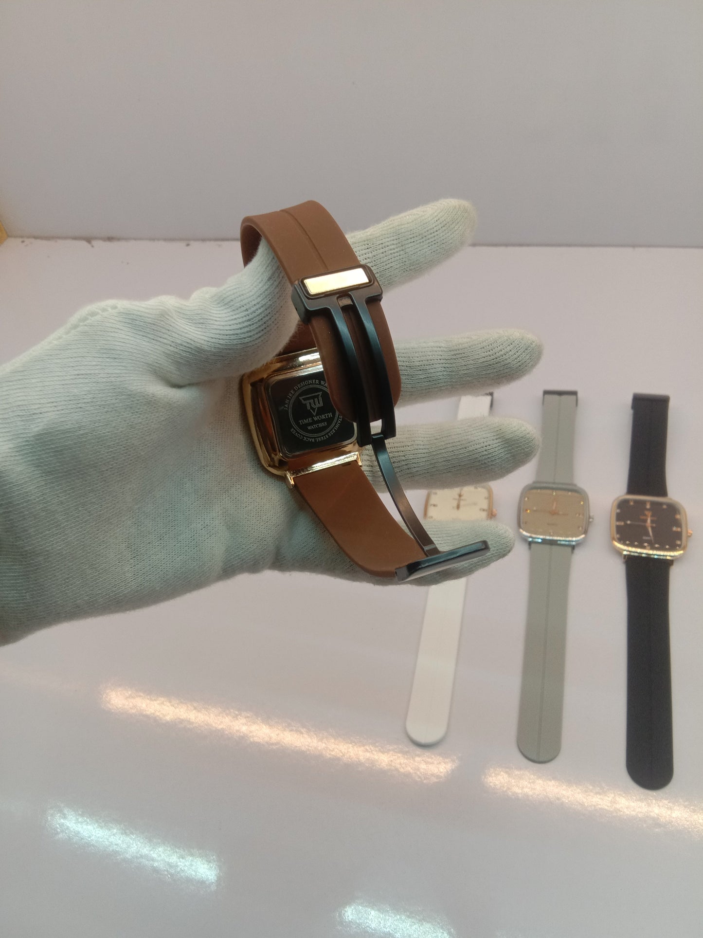 Royal Silicone-Strap Watches with Master-Lock With Multi-Color Sport & Casual Use